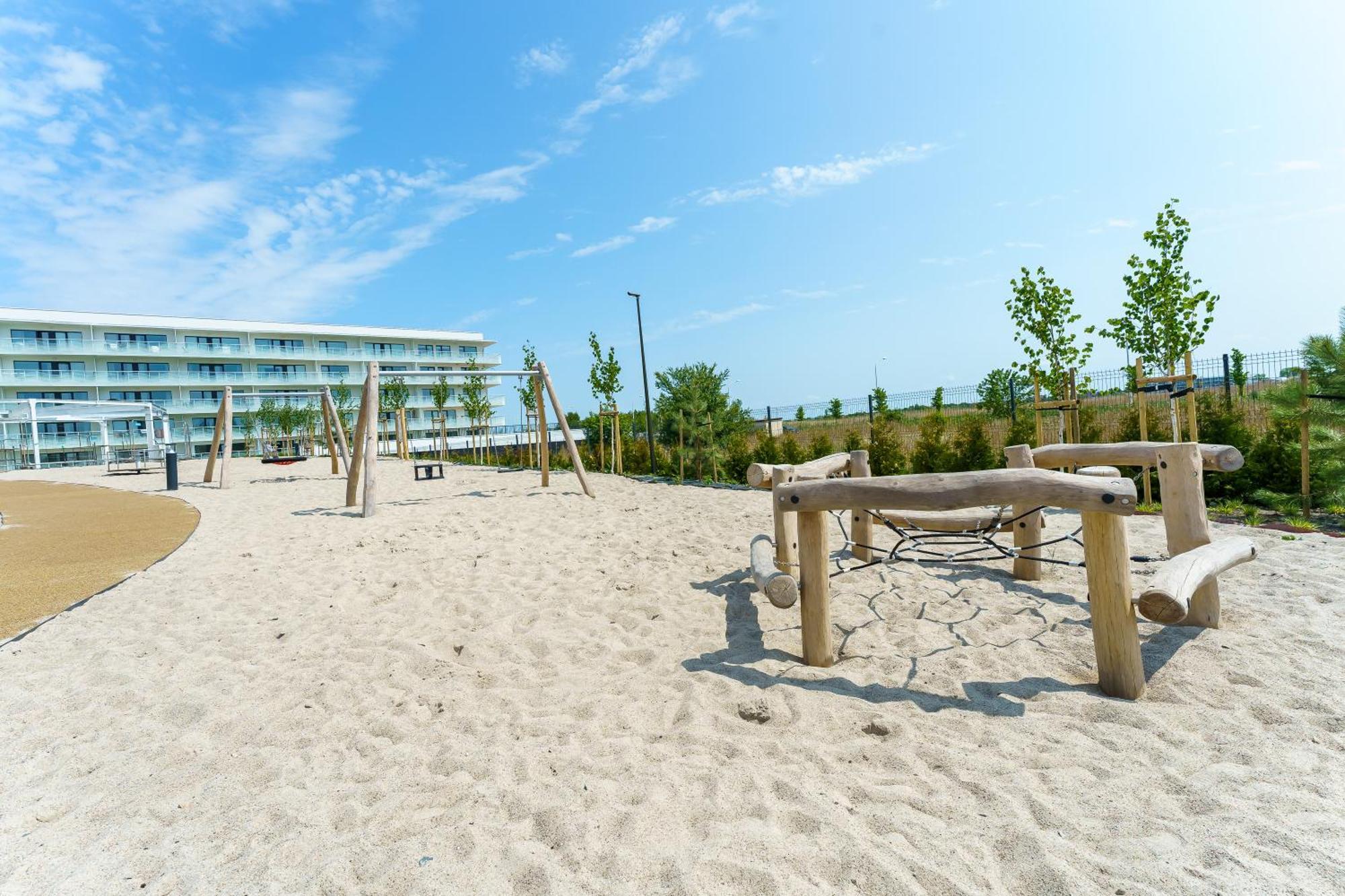 Polanki Aqua Apartamenty Z Basenem I Wellness Idealne Dla Rodzin Kołobrzeg Esterno foto
